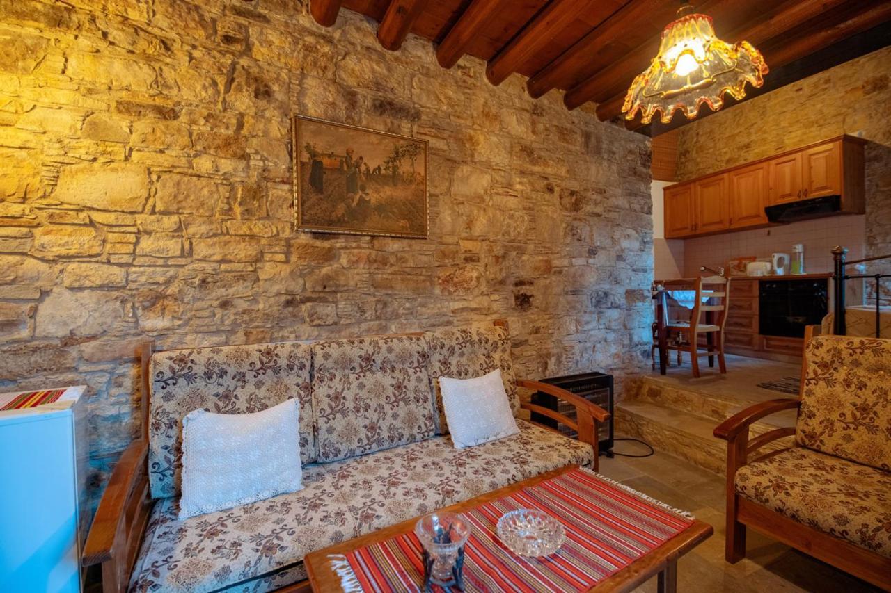 Constantias Stone Houses Lófu Kültér fotó